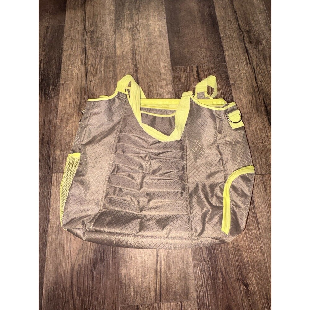 Thirty-One Large Essential Gym Bag/Tote Bag
